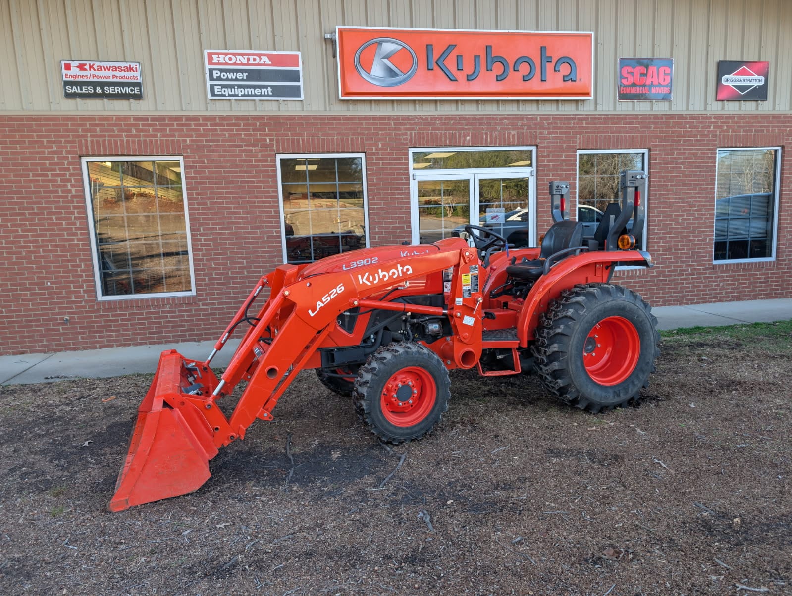 2024 Kubota L3902DT, 145 hours